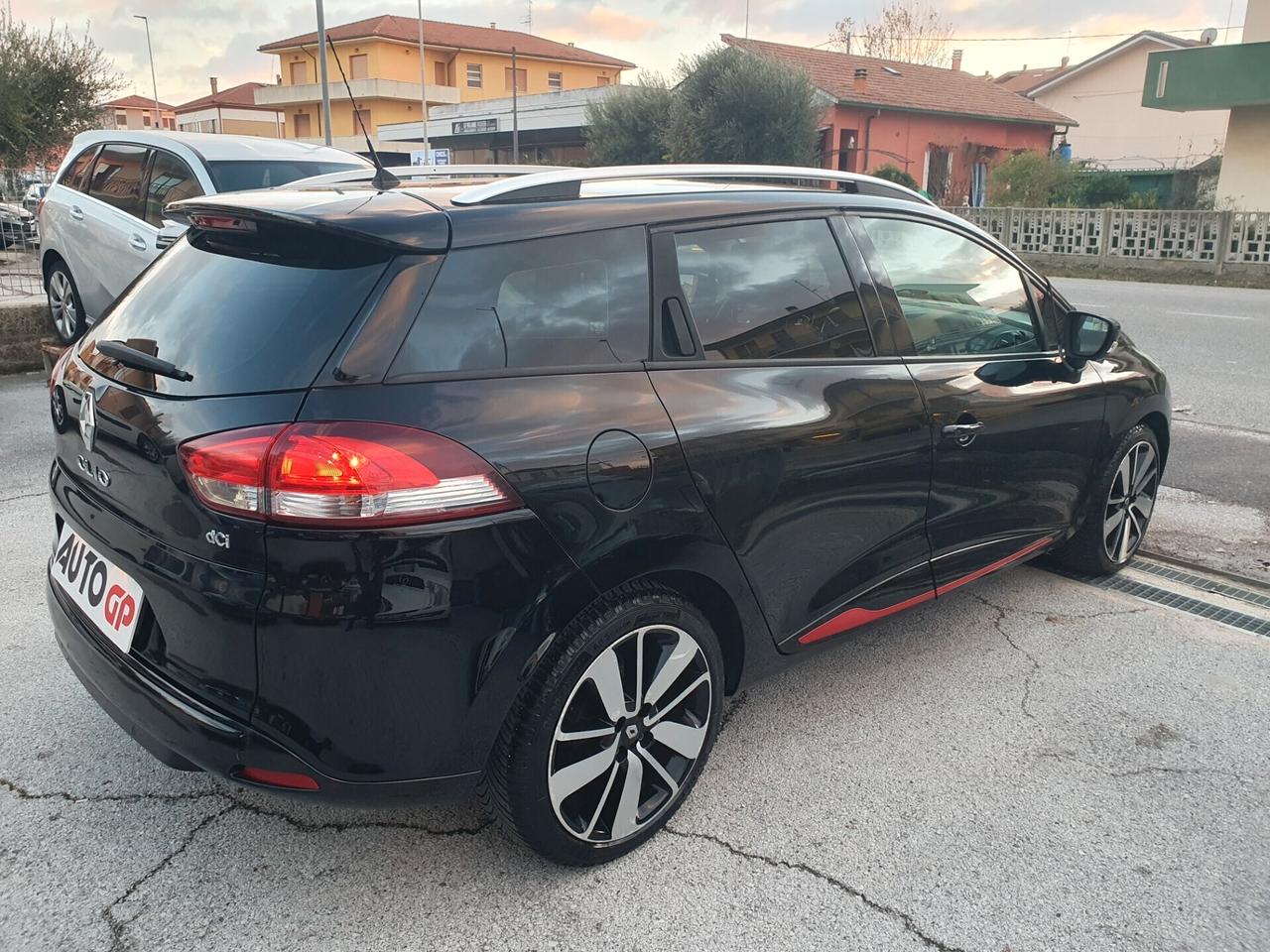 Renault Clio Sporter 1.5 dCi 90CV neopatent 2014