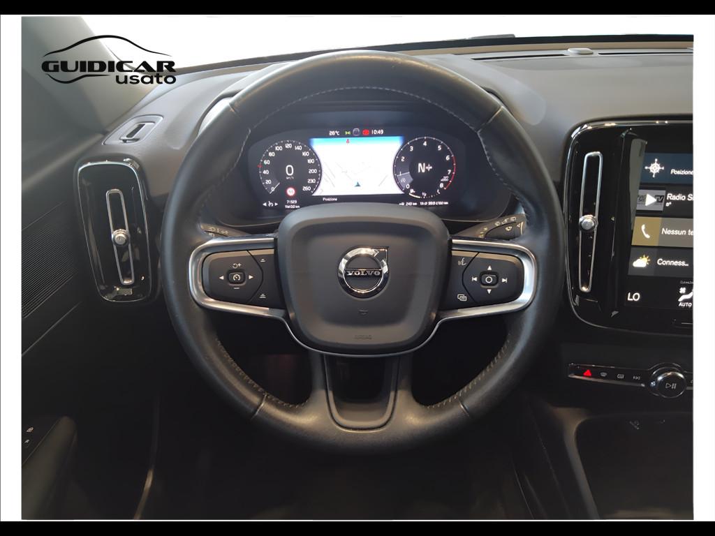 VOLVO XC40 - XC40 1.5 t2 Momentum my21