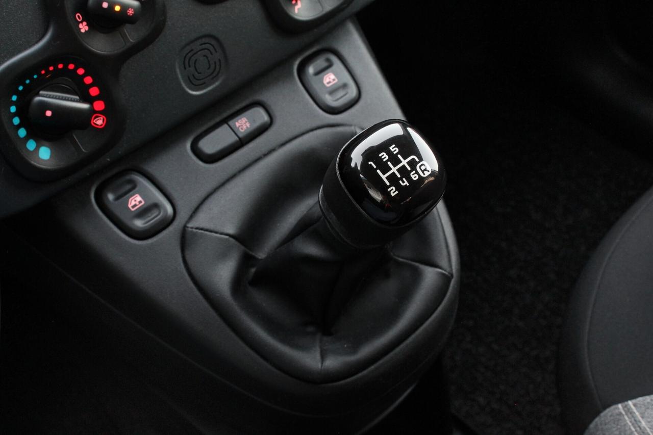 Fiat Panda 1.0 FireFly S&S Hybrid 70CV