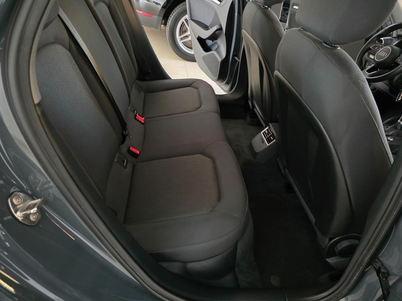 Audi A3 SPB 35 TDI S tronic Business Advanced