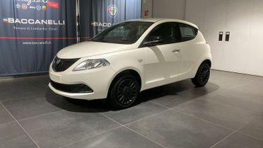 Lancia Ypsilon 1.0 FireFly 5 porte S&S Hybrid Silver