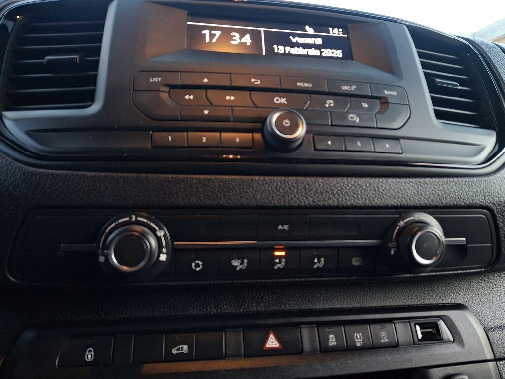 Peugeot Expert BlueHDi 100 S&SPremium L2 PASSO LUNGO