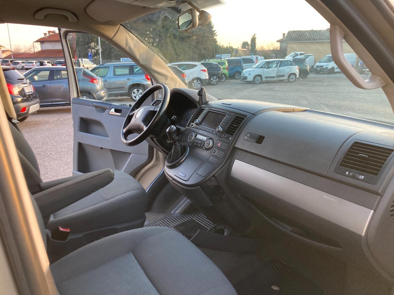 Volkswagen Multivan 2.5 TDI/174CV Highline