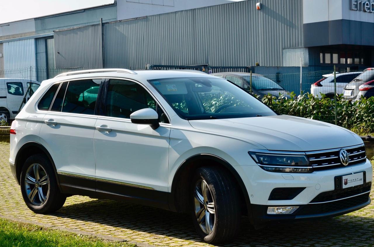 Volkswagen Tiguan 2.0 TDI SCR 4MOTION Executive 150cv, TUTTI SERVICE UFF VW, UFF ITALIANA, NAVI, RETRO, EURO 6B, PERMUTE