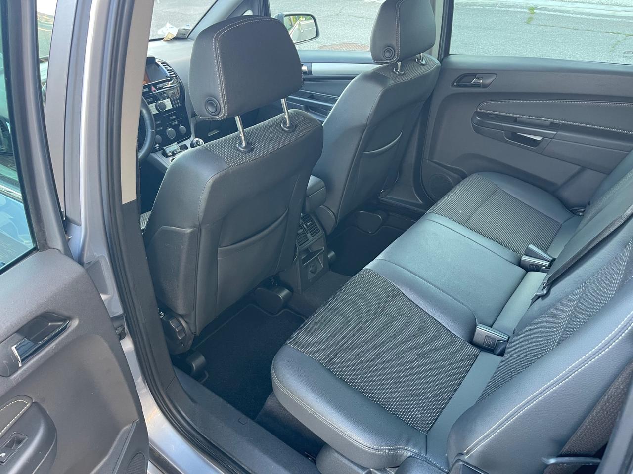 Opel Zafira 1.6 16V ecoM 150CV Turbo Edition