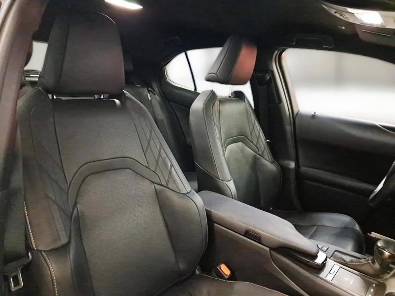 LEXUS UX 250H HYBRID LUXURY 4WD SUV