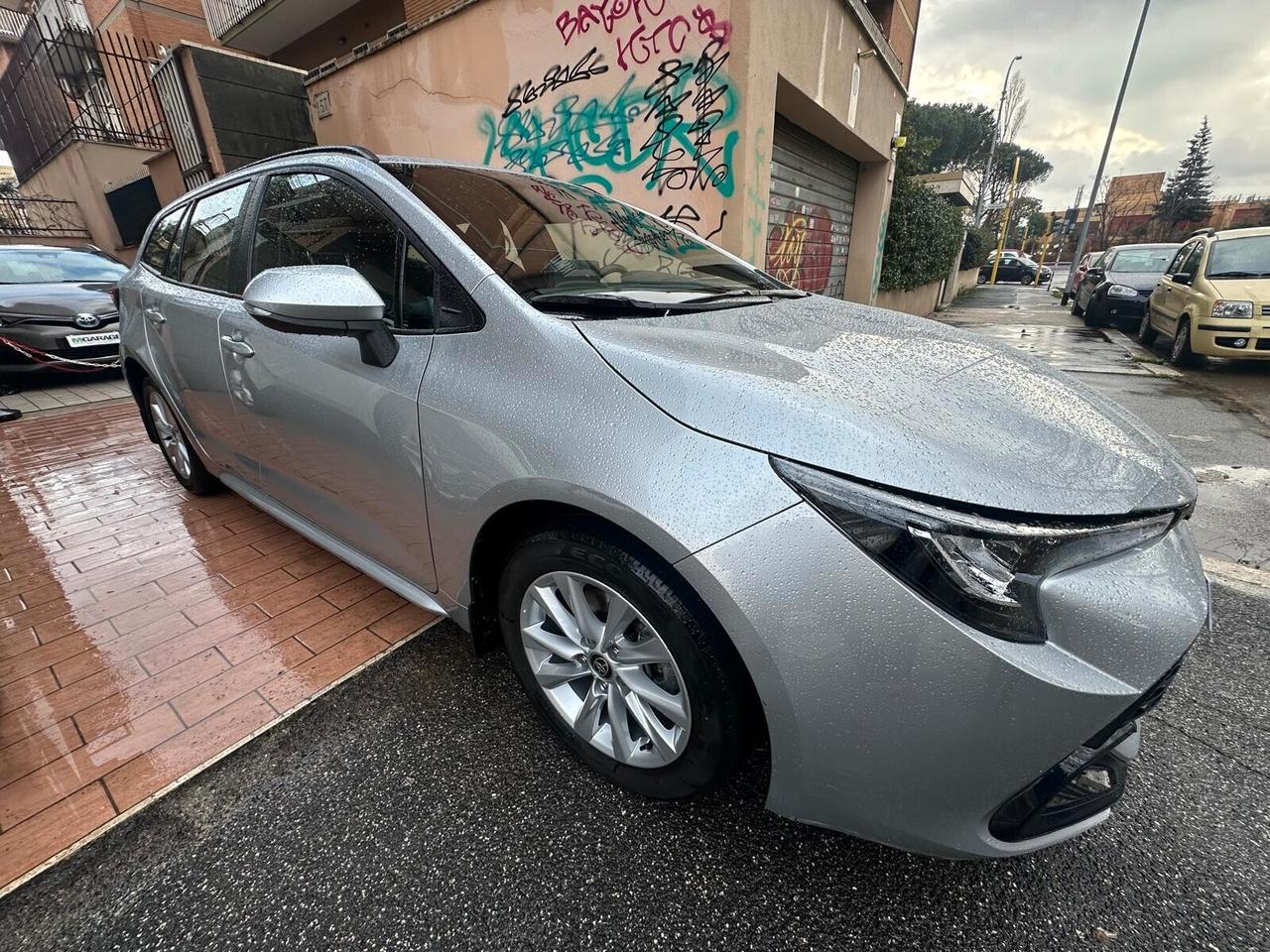 Toyota Corolla TS 1.8 Hybrid RESTYLING 140cv - 2 ANNI GAR.