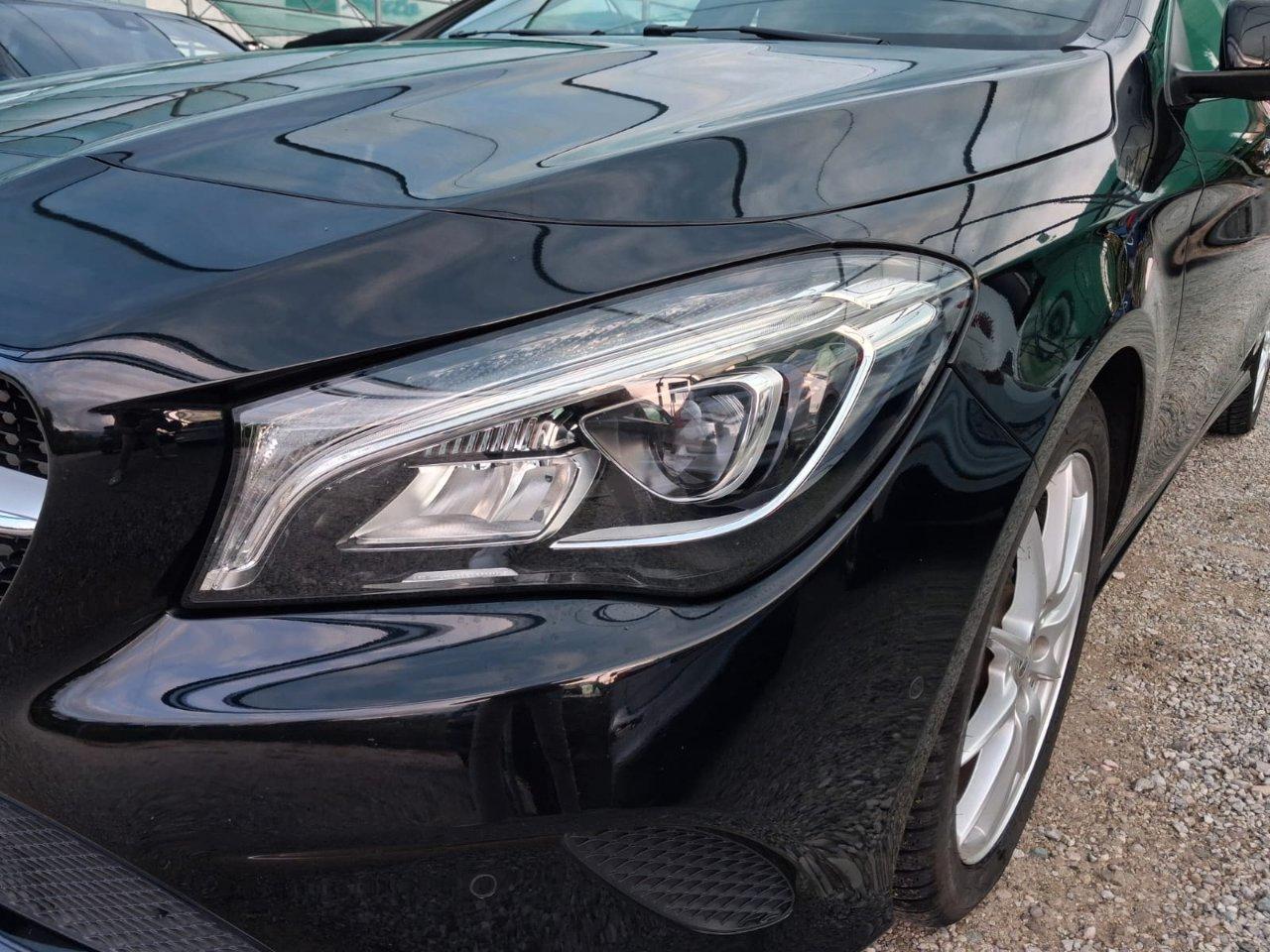 Mercedes CLA Shooting Brake 180 Executive auto