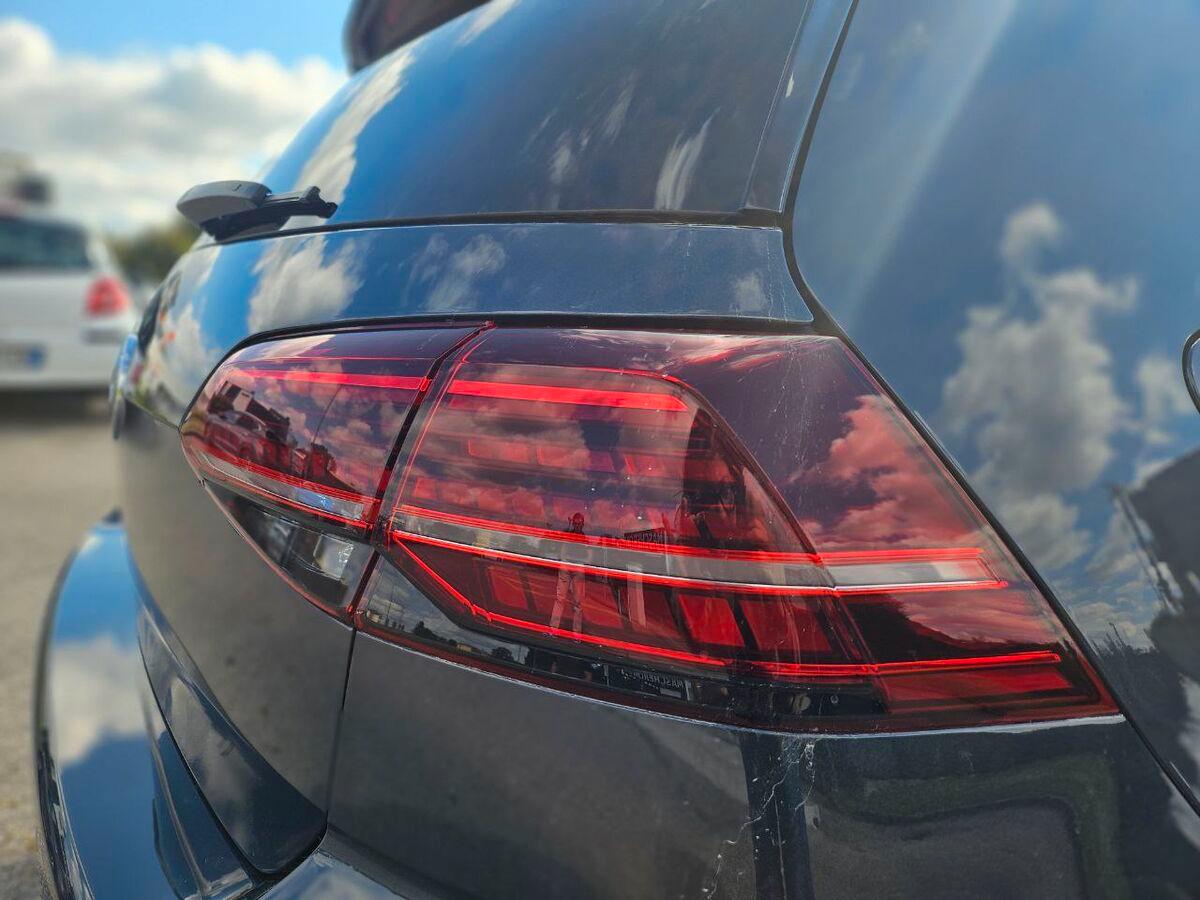 Volkswagen Golf 2.0 tsi Gti Performance 245cv dsg