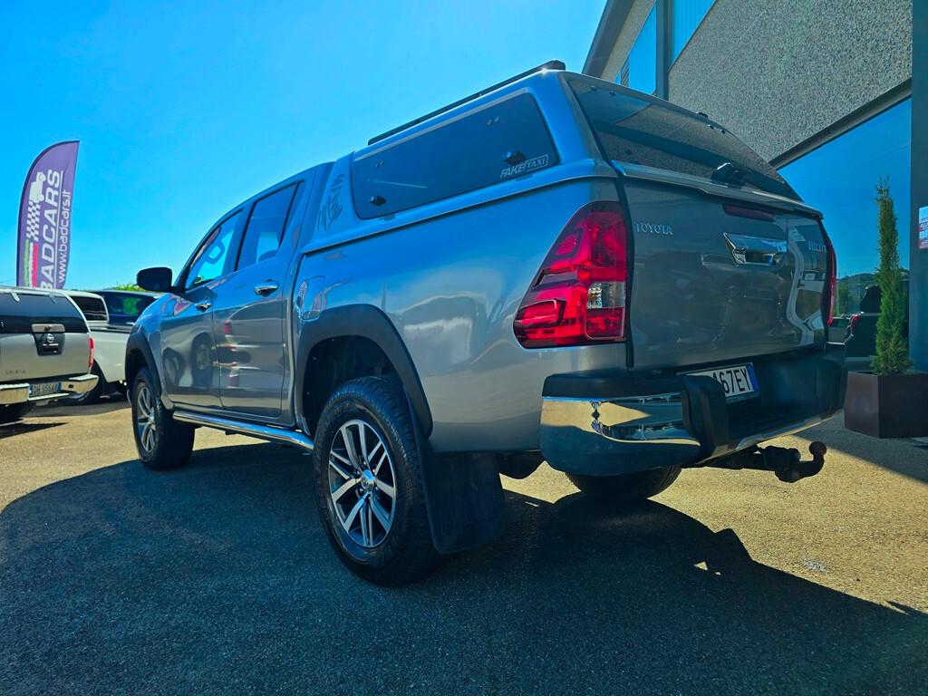 Toyota Hilux 2.4 D-4D Executive+ OMOLOGATO!