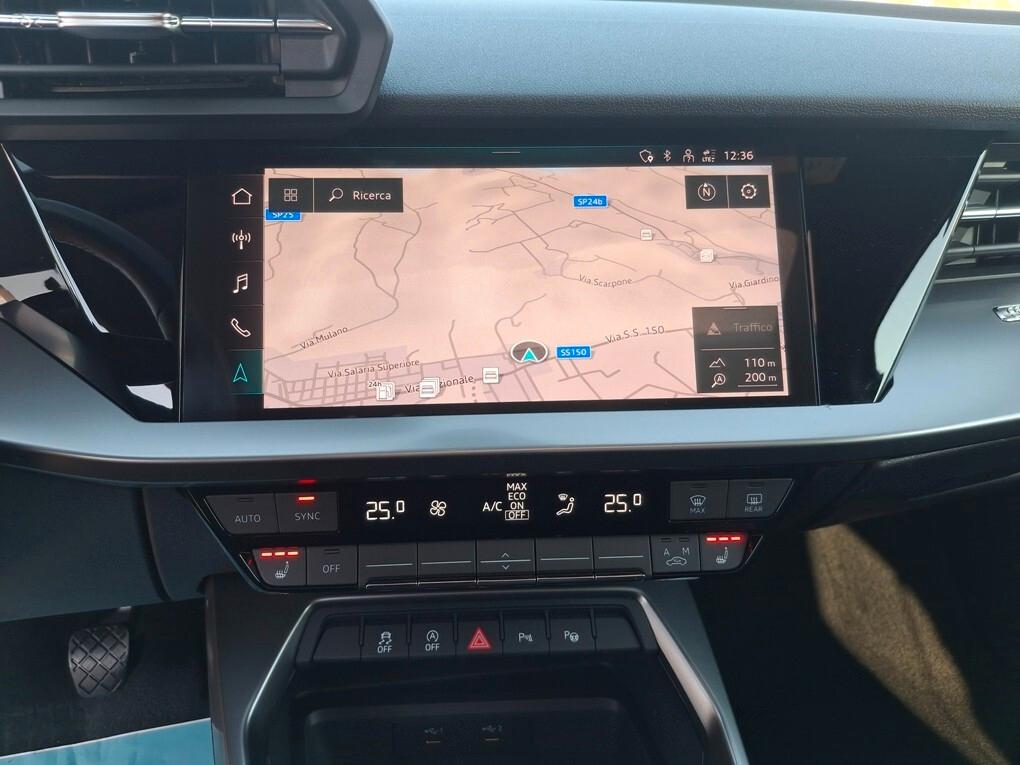 Audi A3 SportBack 2.0 TDI PELLE-TETTO-CERCHI 18