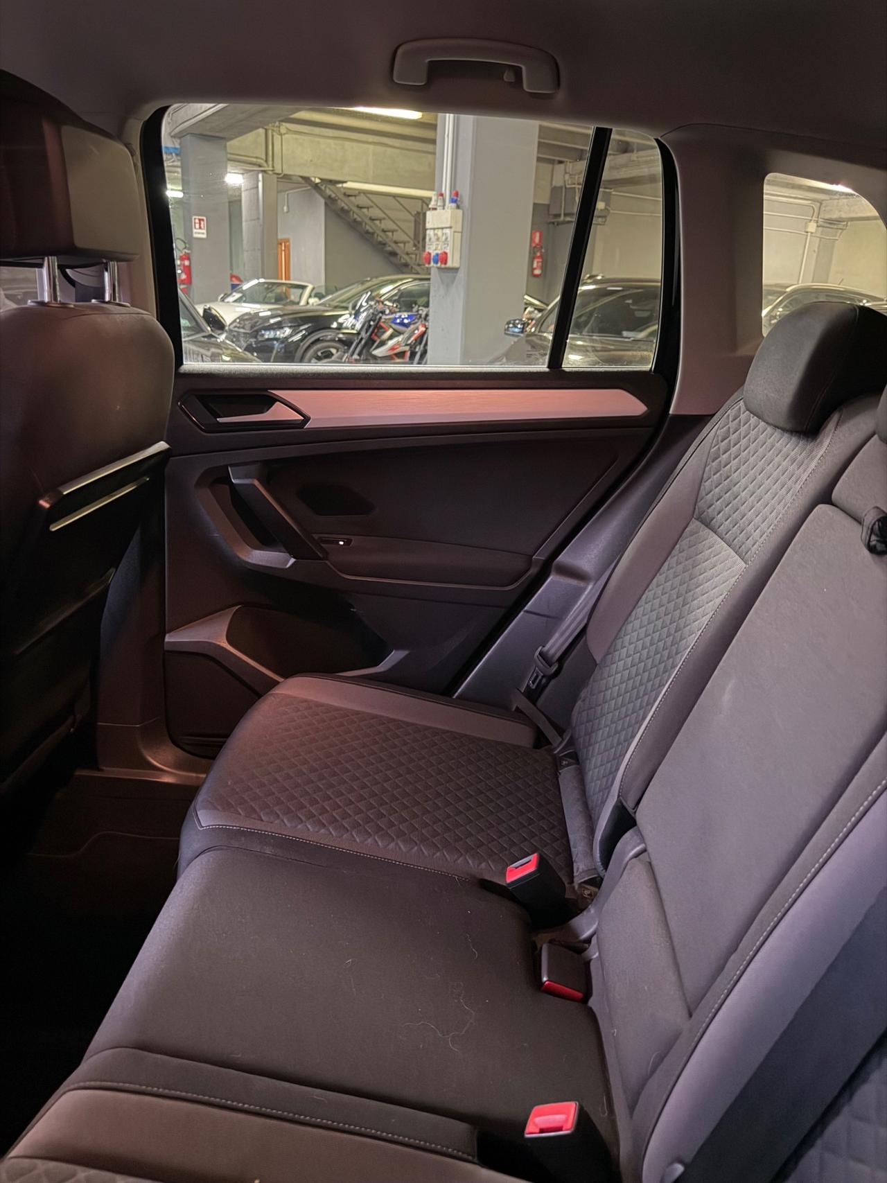 Volkswagen TIGUAN 1.6 TDI EU6B KMCERT GARANZ UNICOPR