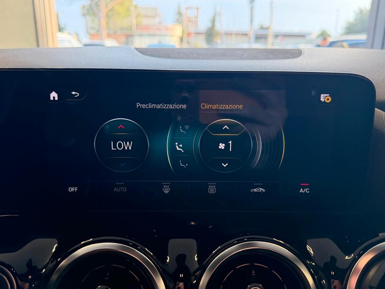 MERCEDES GLA 250E EQ-POWER SPORT 1.3 160CV PELLE NAVI CAM ANNO 2023