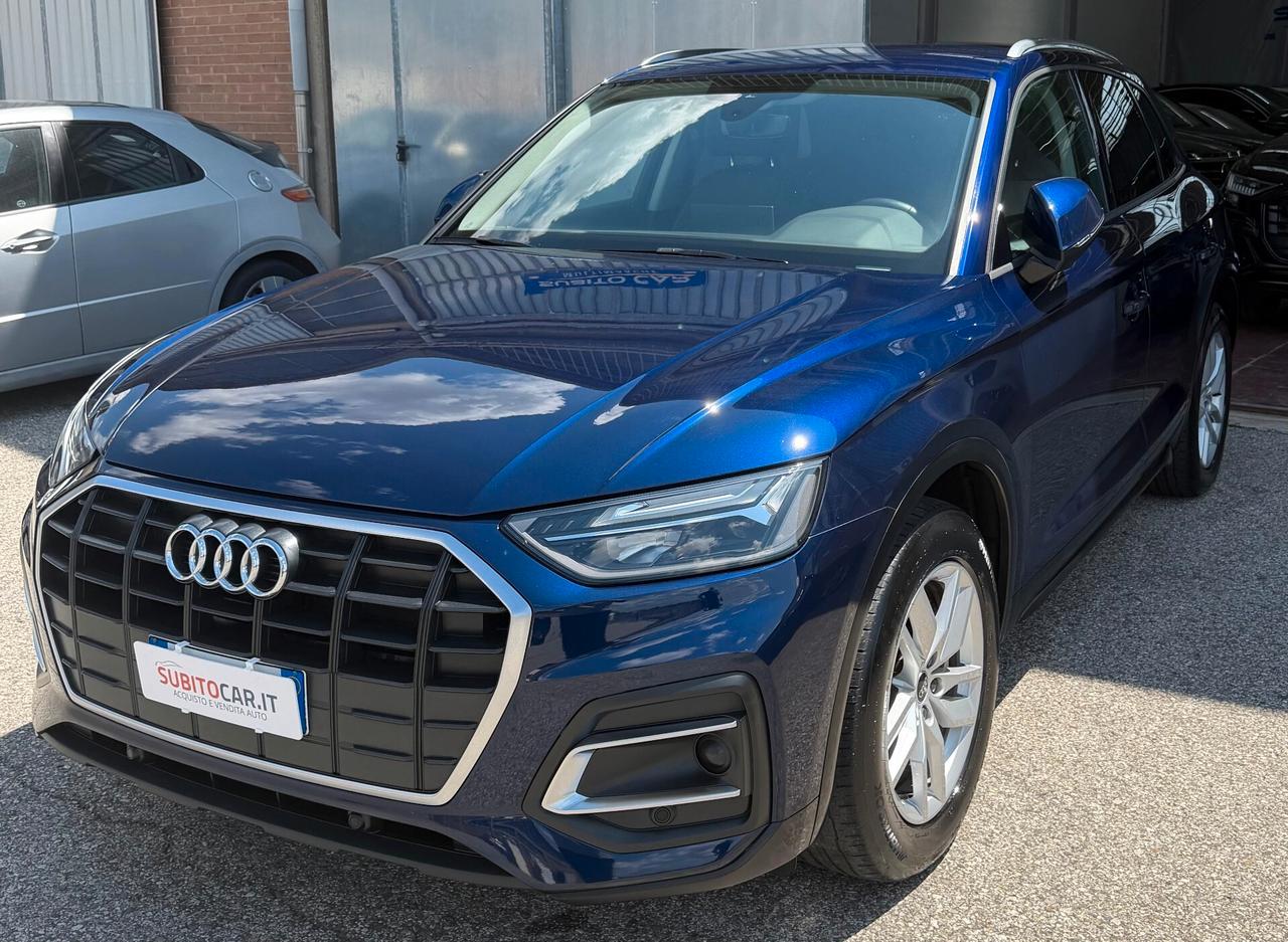 Audi Q5 30 TDI S tronic Sport FARI MATRIX