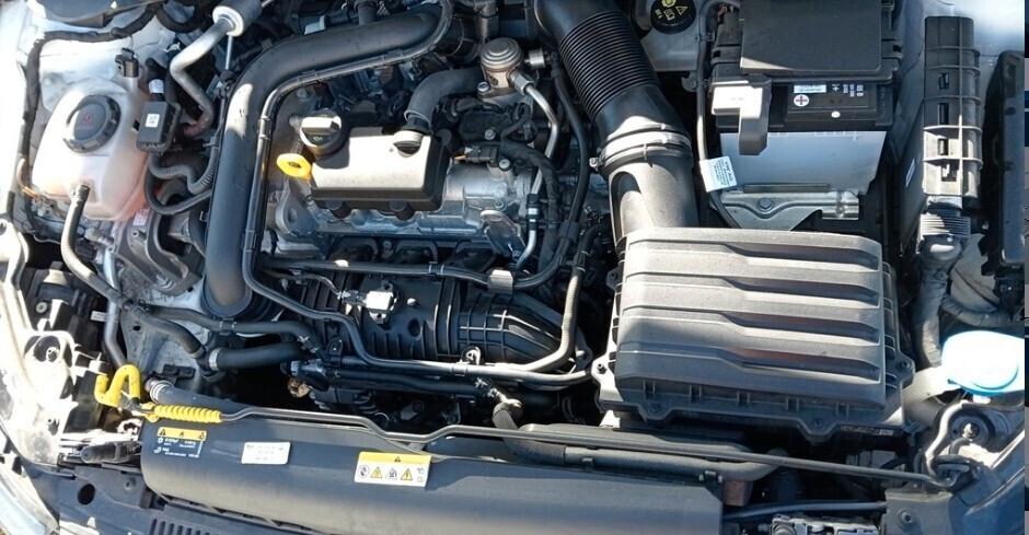 VOLKSWAGEN POLO 1.0 TSI 95cv LIFE 34002 KM