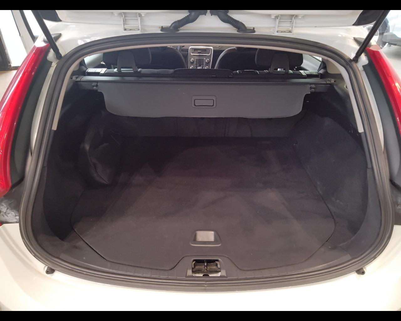 VOLVO V60 I 2014 - V60 2.0 d2 Kinetic geartronic