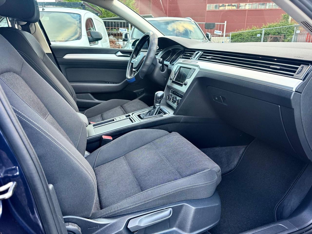 Volkswagen Passat Variant 2.0 TDI DSG Executive 150cv 2015