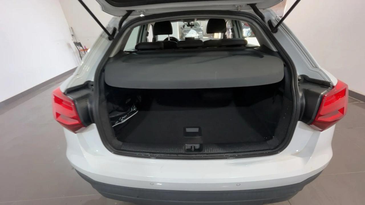 Audi Q2 30 TDI S tronic Business