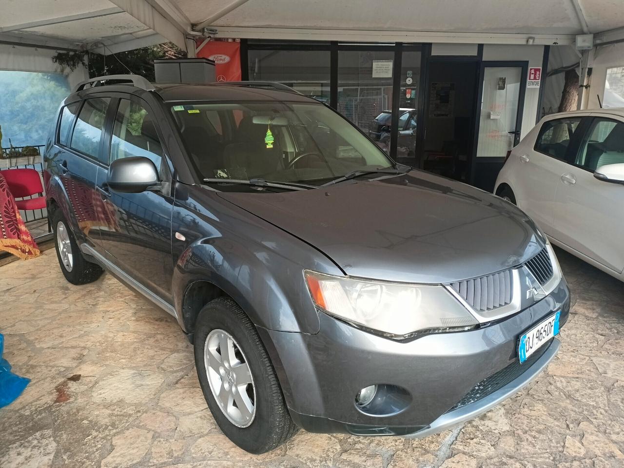 Mitsubishi Outlander 2.0 DI-D Invite DPF