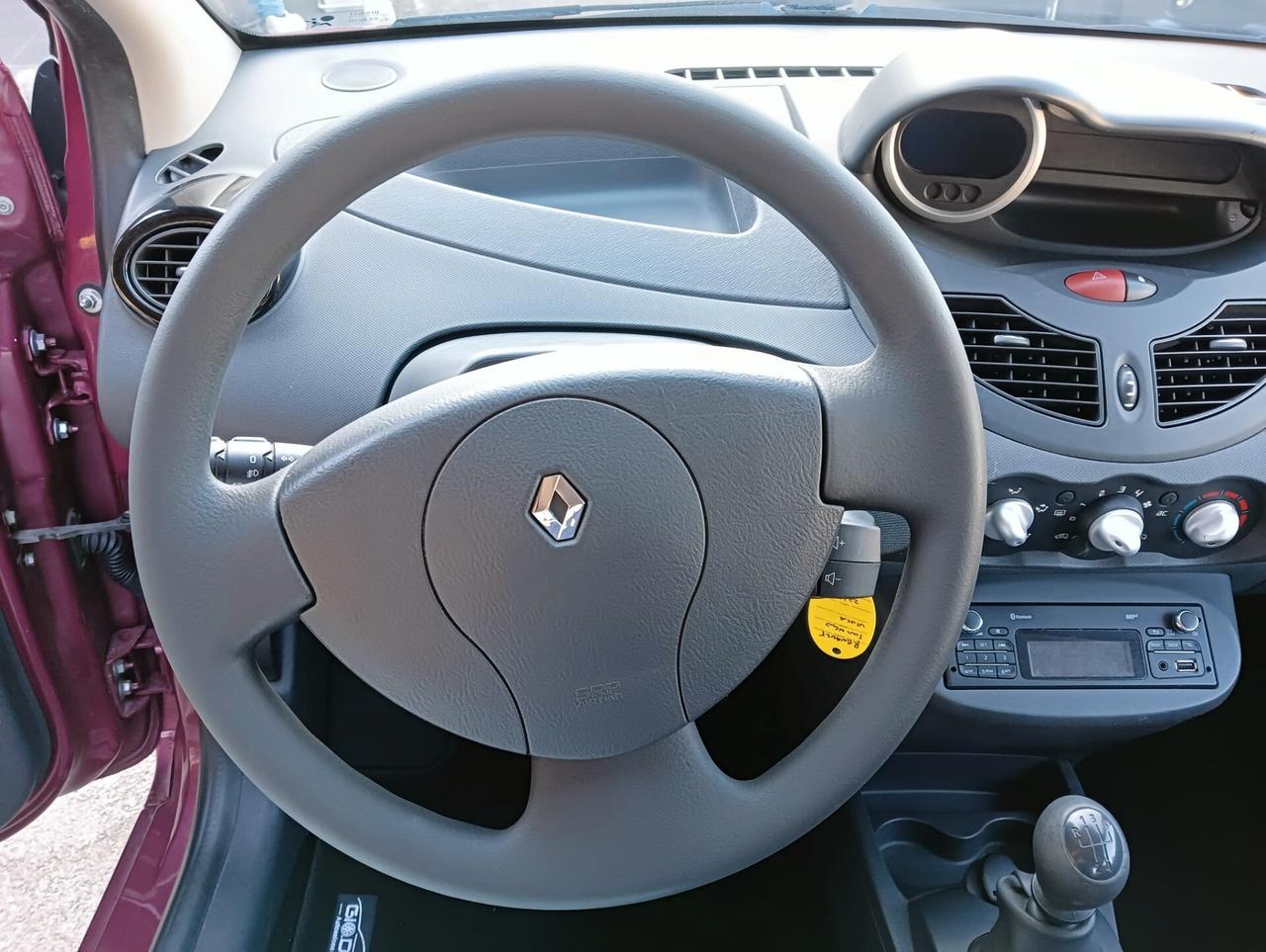 Renault Twingo 1.2 16V Neo Patentati