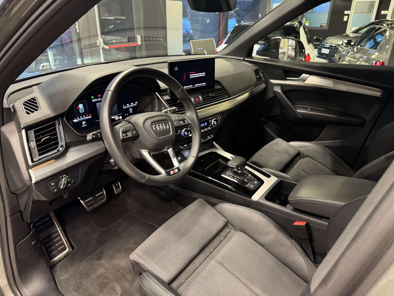 Audi Q5 SPB 40 TDI quattro S tronic Identity Black MATRIX