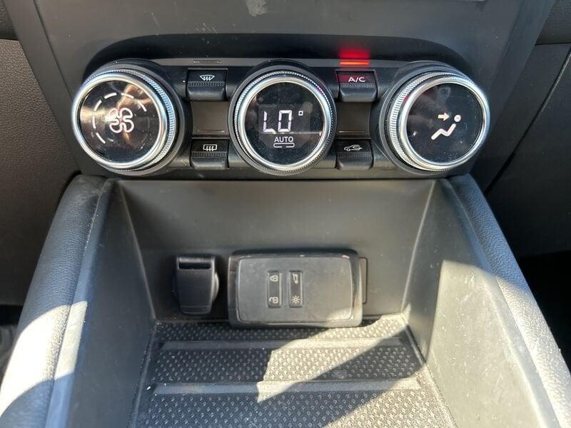 Renault Captur II 2019 1.6 E-Tech phev Intens 160cv auto my21
