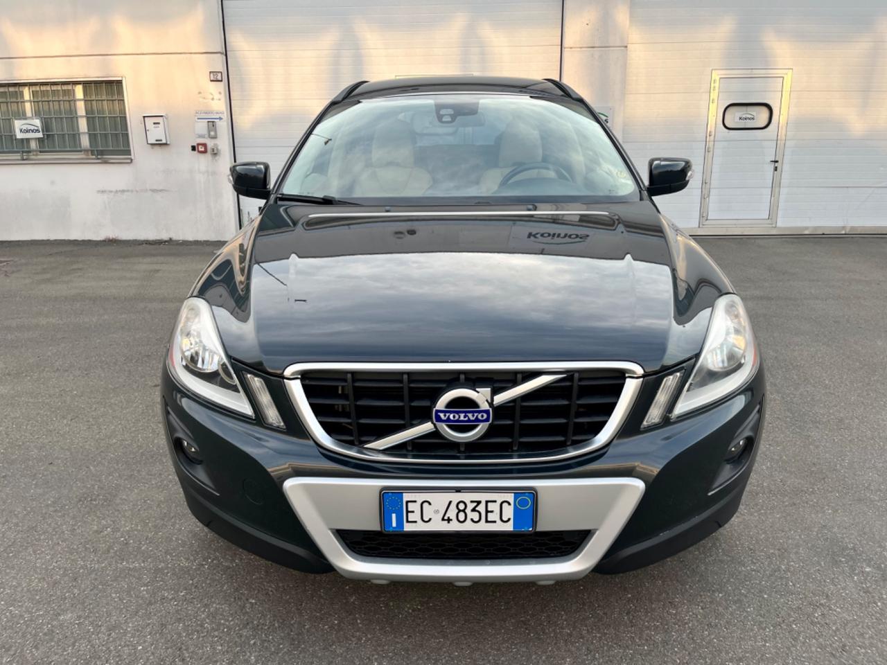Volvo XC60 2.4d 2010 165.000km 4x4 perfetta