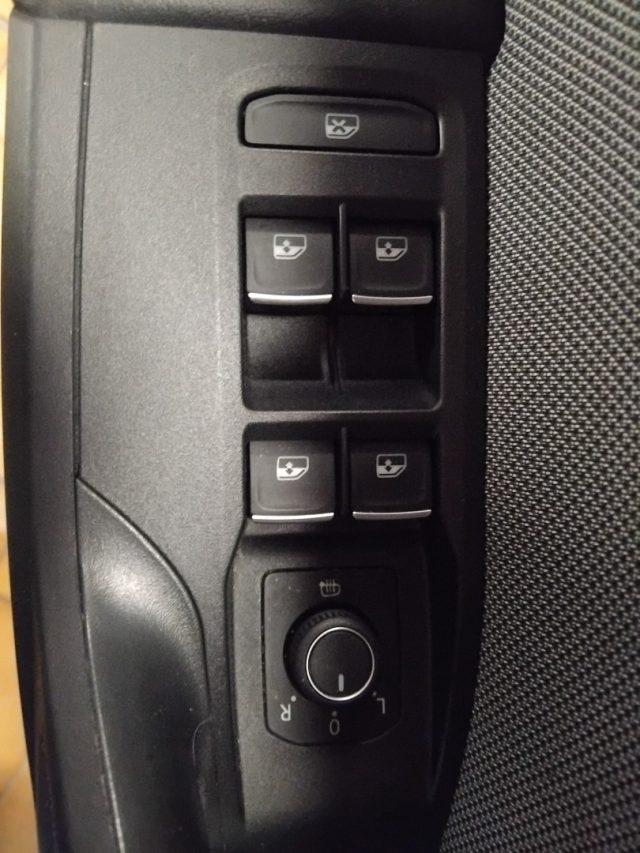 SEAT Leon 2.0 TDI Style FULL LED C/GRIMALDI SPECIAL DAY
