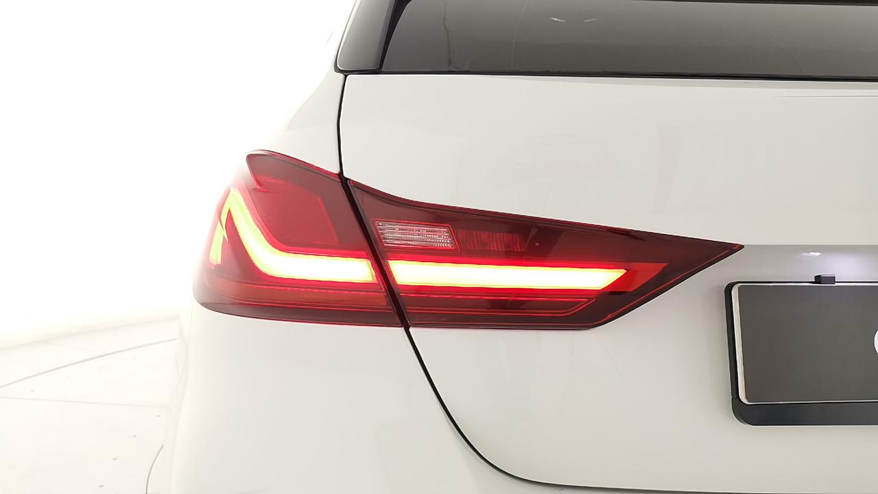 BMW Serie 1 F40 - 118i Msport Exterior 136cv auto