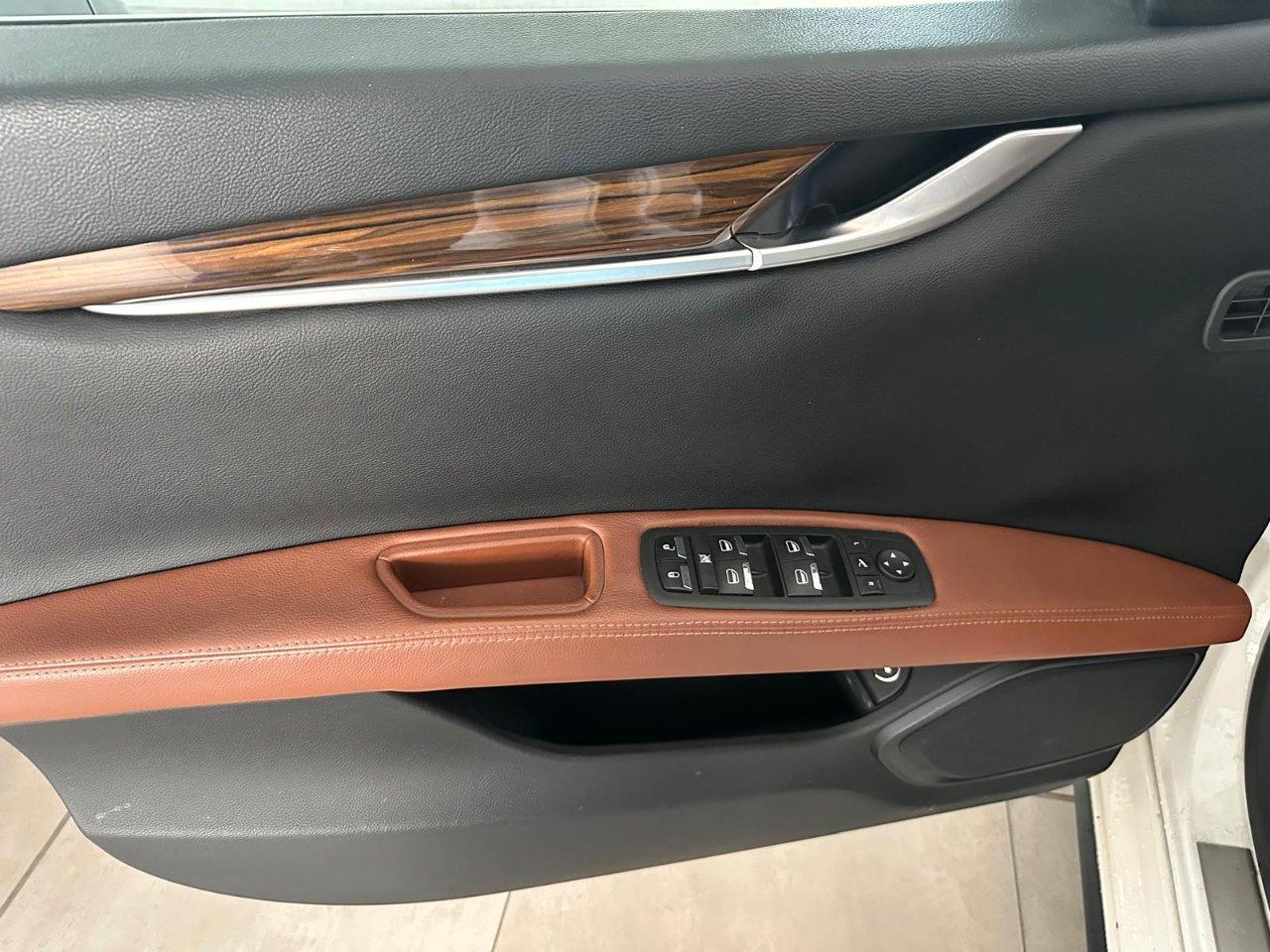 Maserati Ghibli 3.0 V6 ds 250cv auto