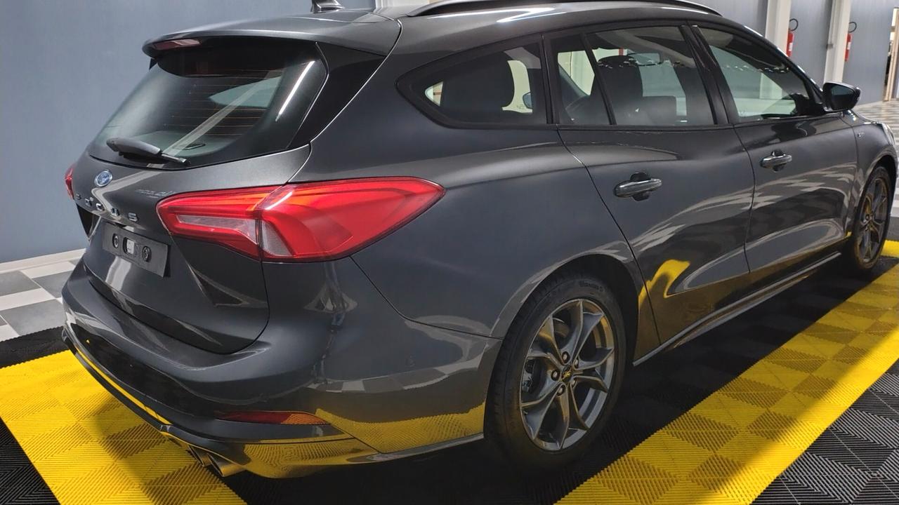 Ford Focus 1.5 EcoBlue 120 CV ST-LINE