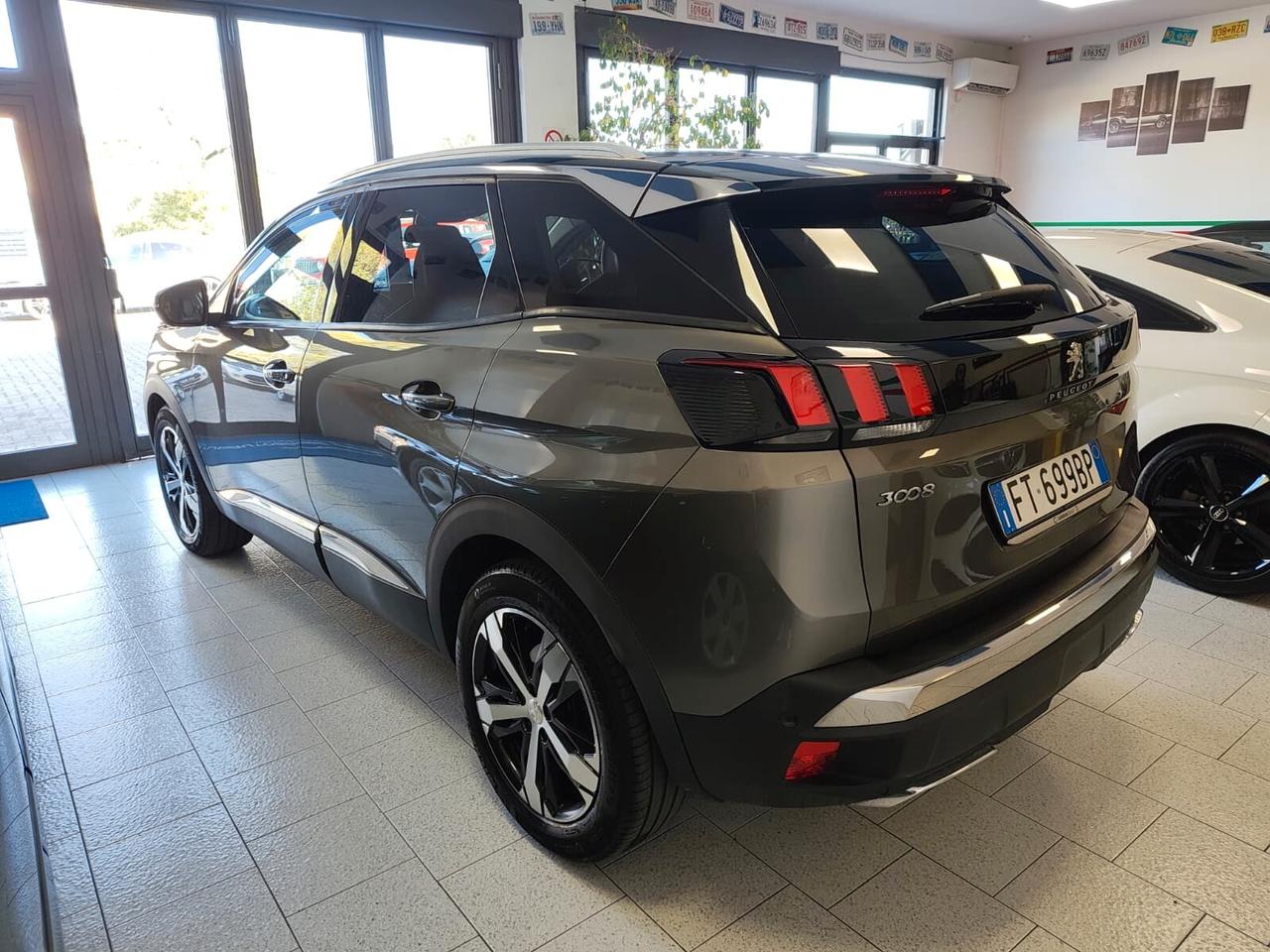 Peugeot 3008 GT Line AUTOMATICA NEOPATENTATI