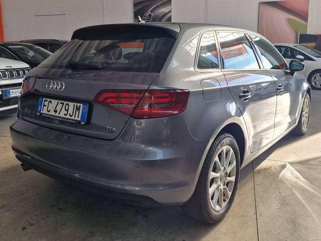Audi A3 A3 Sportback 1.6 tdi Attraction 110cv s-tronic E6