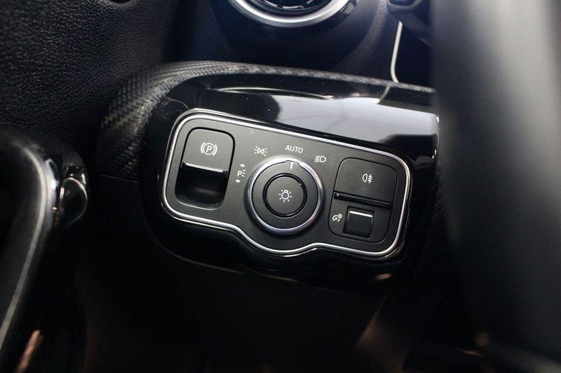 Mercedes-Benz Classe A A 180 d Automatic 4p. Sport