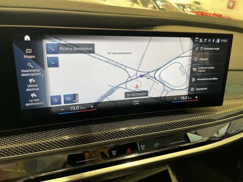 BMW Serie 7 G70 i7 xdrive60 MSport