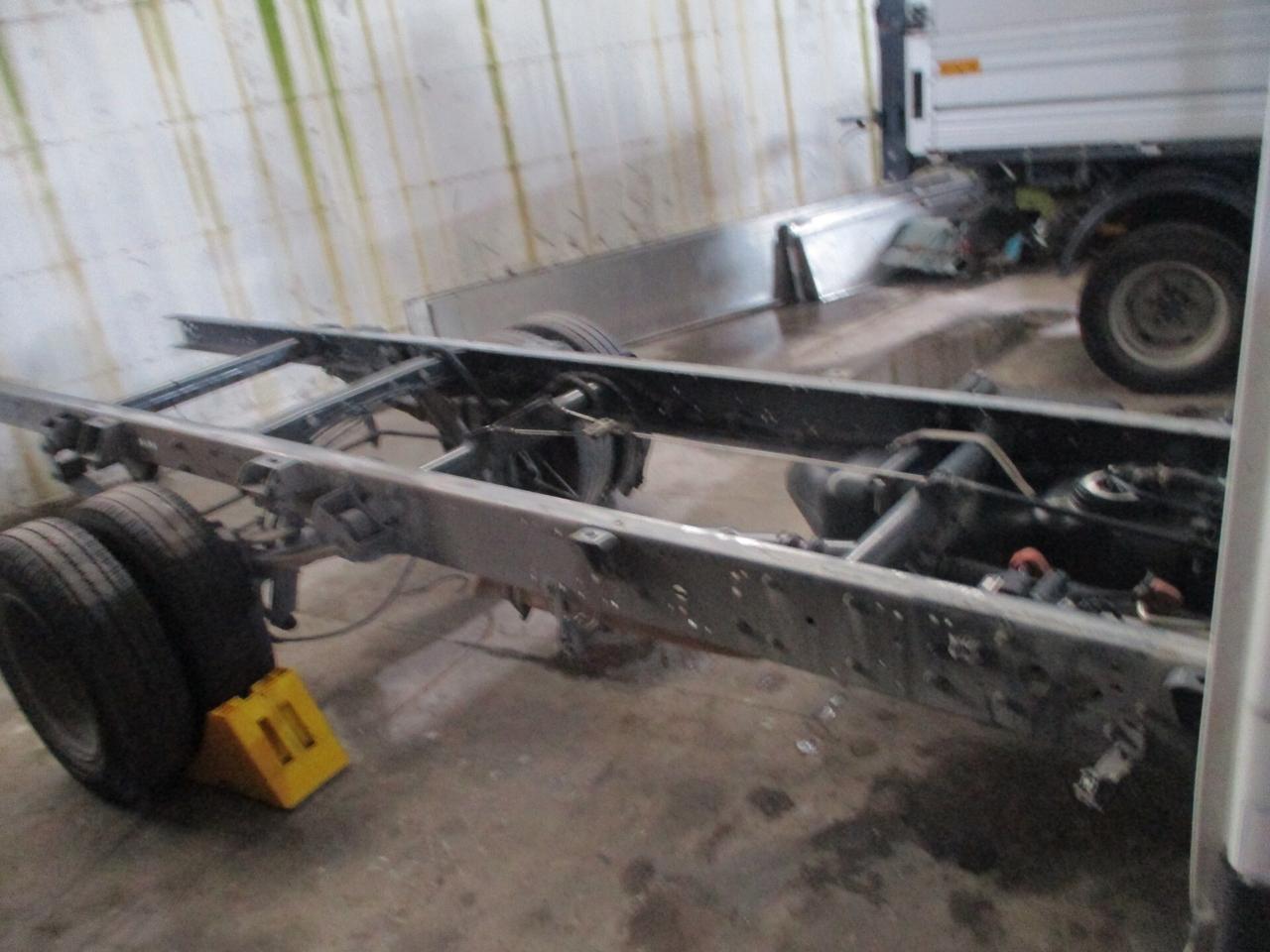 Iveco Daily 35C18 3000 180CV TELAIO P.3750 SINISTRATO