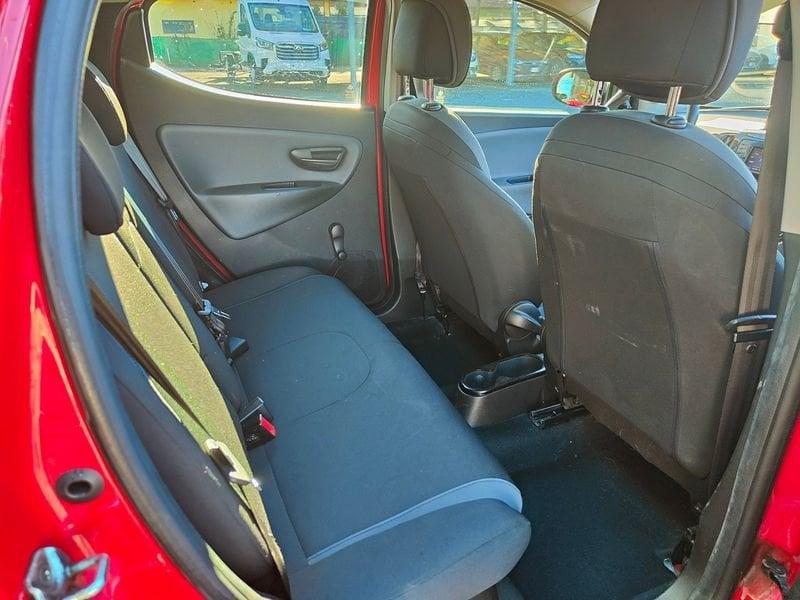 Lancia Ypsilon III 2015 5 Porte 1.2 Ecochic 69cv Gold my16