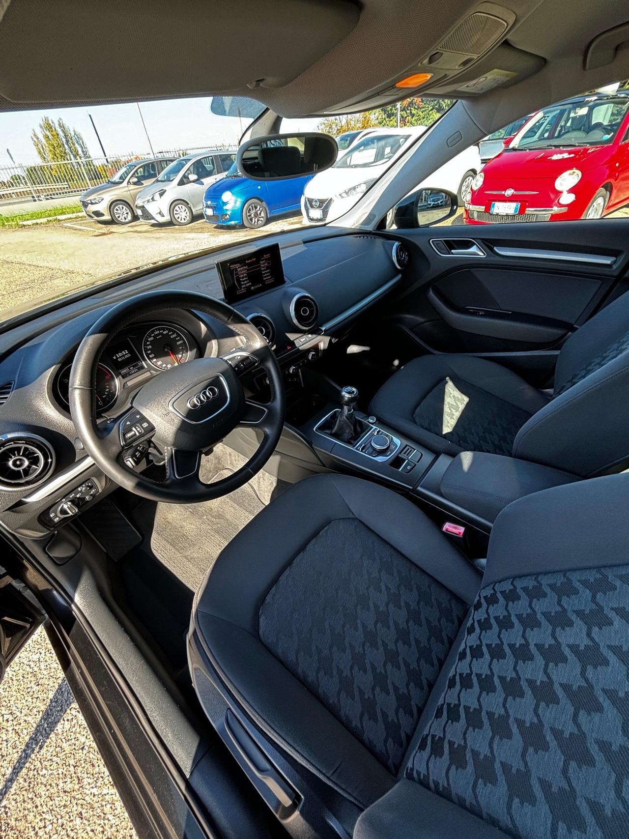 Audi A3 1.6 TDI ultra Attraction - 2014