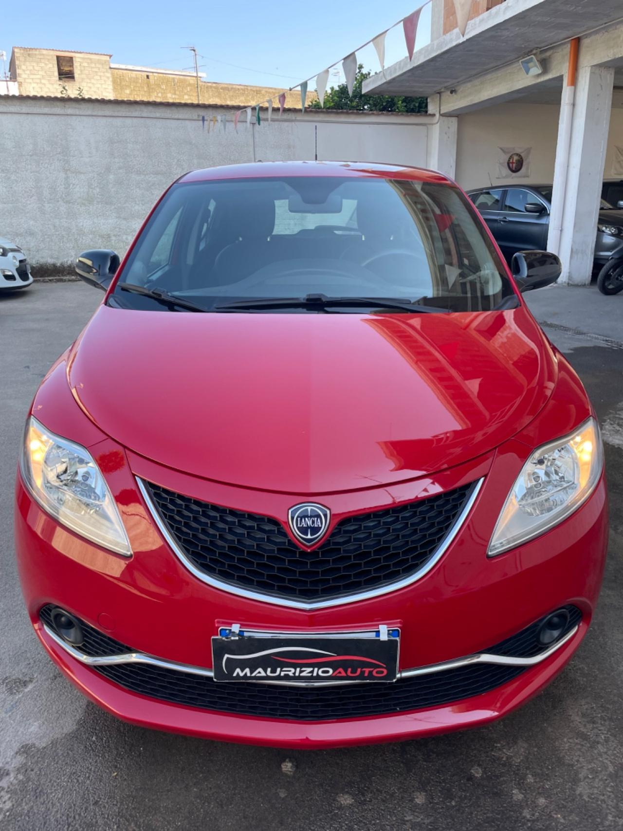 Lancia Ypsilon 1.3 MJT 16V 95 CV 5 porte S&S Mya dal nord Italia