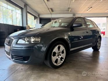 Audi A3 2.0 16V FSI Ambition