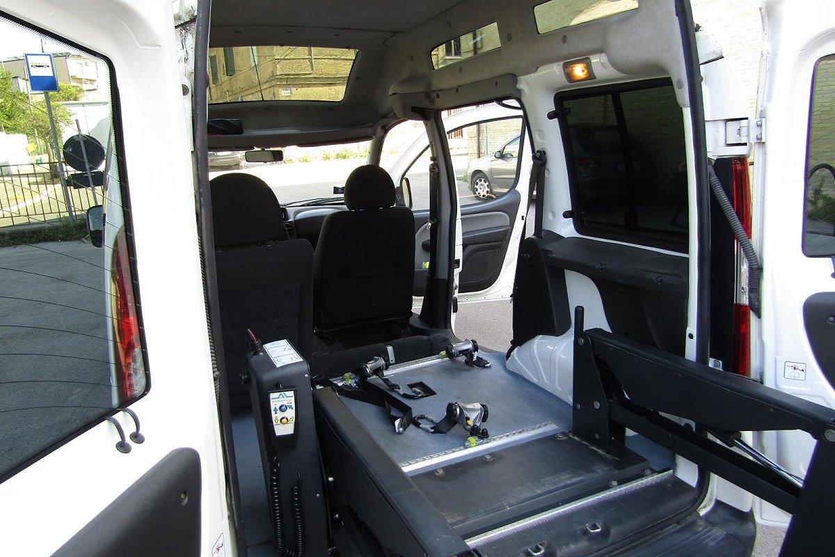 FIAT Doblò 1.9 MJT 120 CV Active
