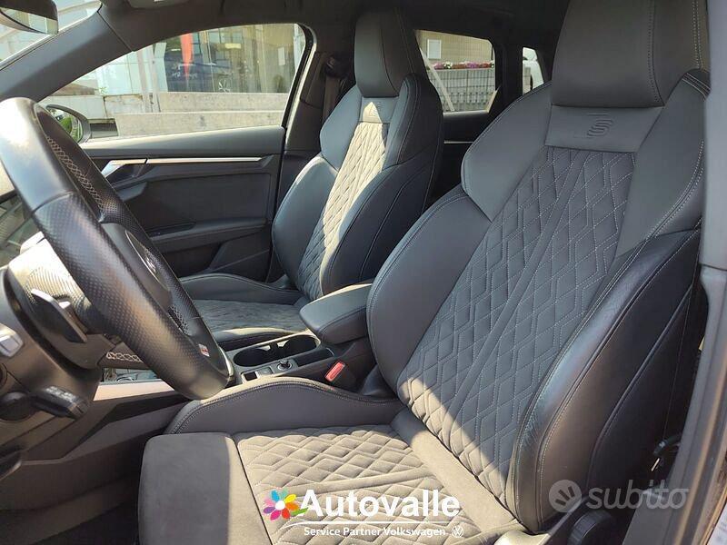 Audi A3 Sportback 35 2.0 tdi S line Edition s...