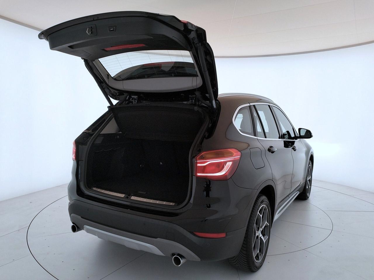 Bmw X1 sDrive18d xLine auto - TAGLIANDI BMW