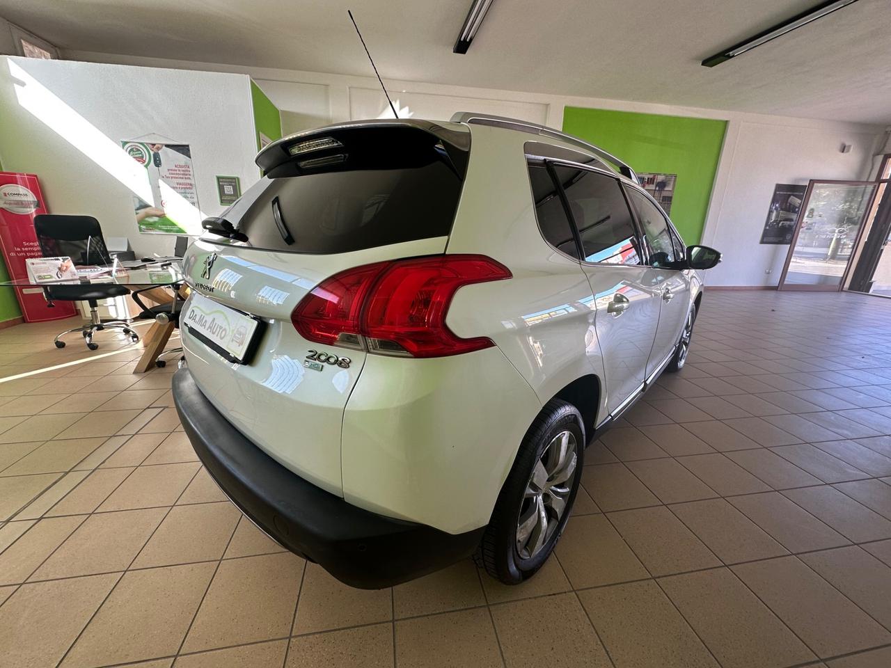 Peugeot 2008 1.6 e-HDi 115 CV Stop&Start Allure