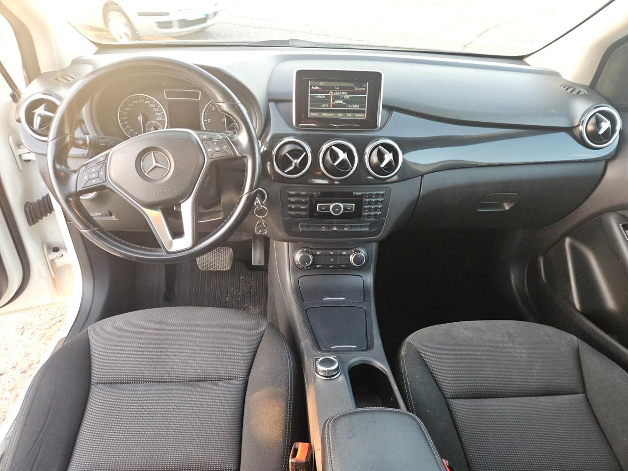 Mercedes-benz B 180 B 180 CDI Automatic Premium