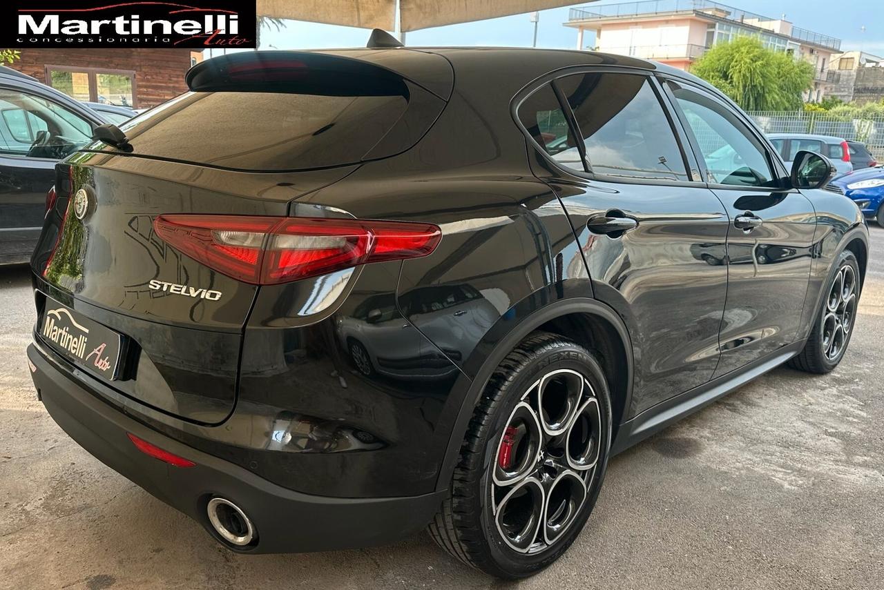 Alfa Romeo Stelvio 2.2 Turbodiesel 180 CV AT8 RWD Executive