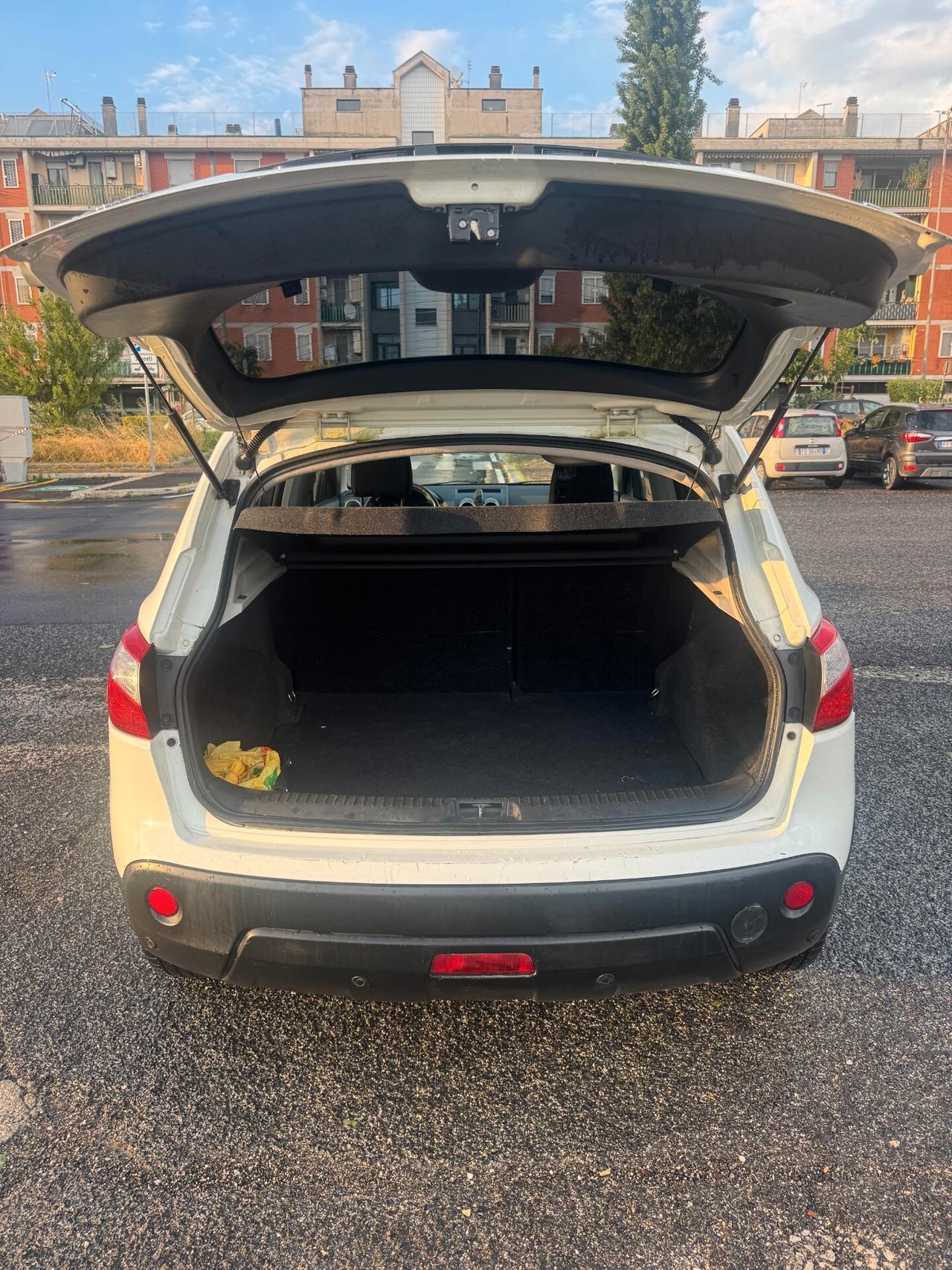 Nissan Qashqai 1.5 dCi DPF Tekna