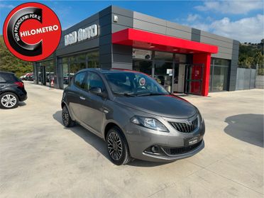 Lancia Ypsilon 1.0 Hybrid Platino full optional