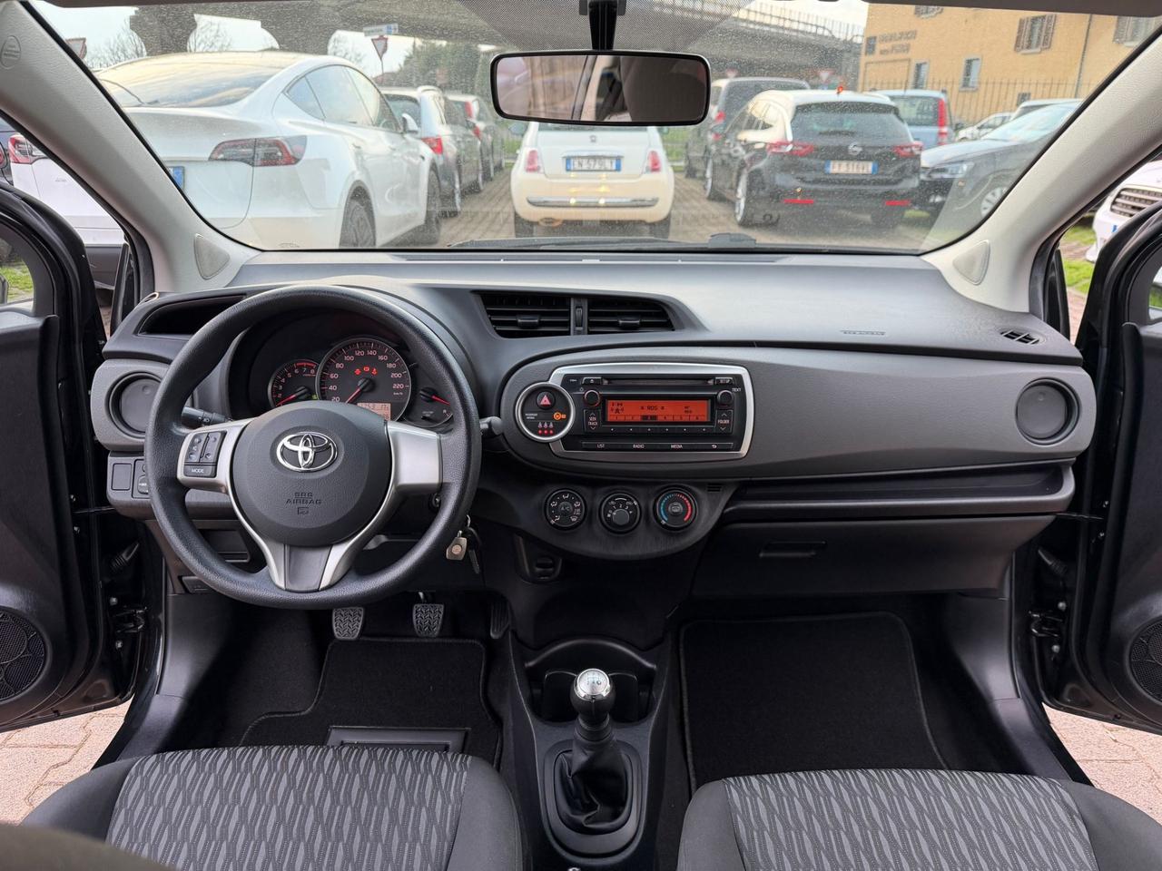 Toyota Yaris 1.0 3 porte OK NEOPATENTATI