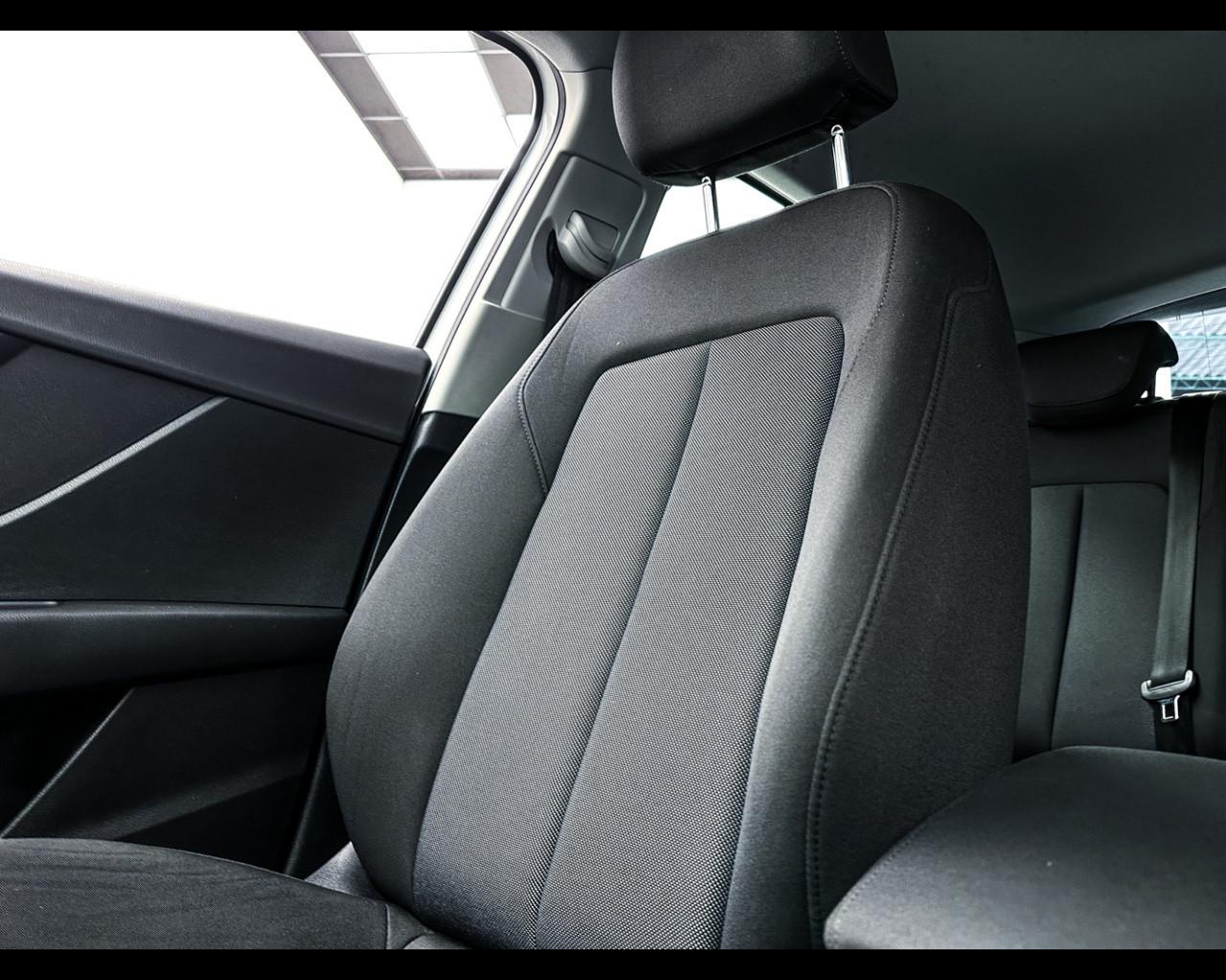 AUDI Q2 - Q2 2.0 TDI quattro S tronic Sport